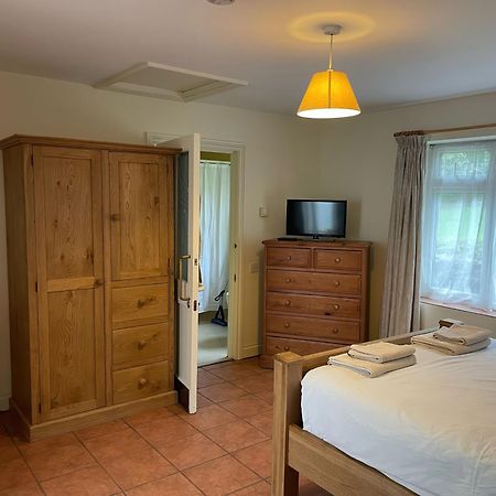 Mimosa Cottage Swyre Bagian luar foto