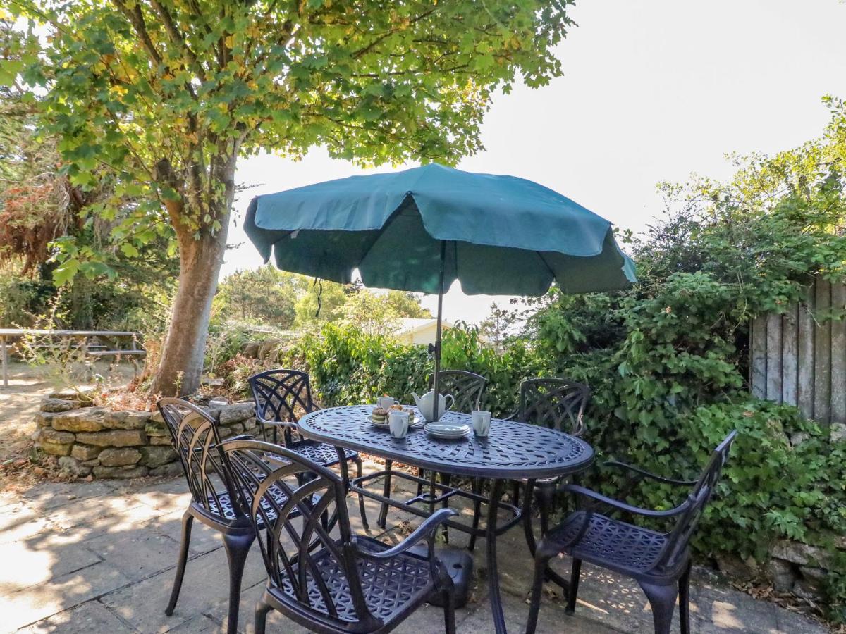 Mimosa Cottage Swyre Bagian luar foto