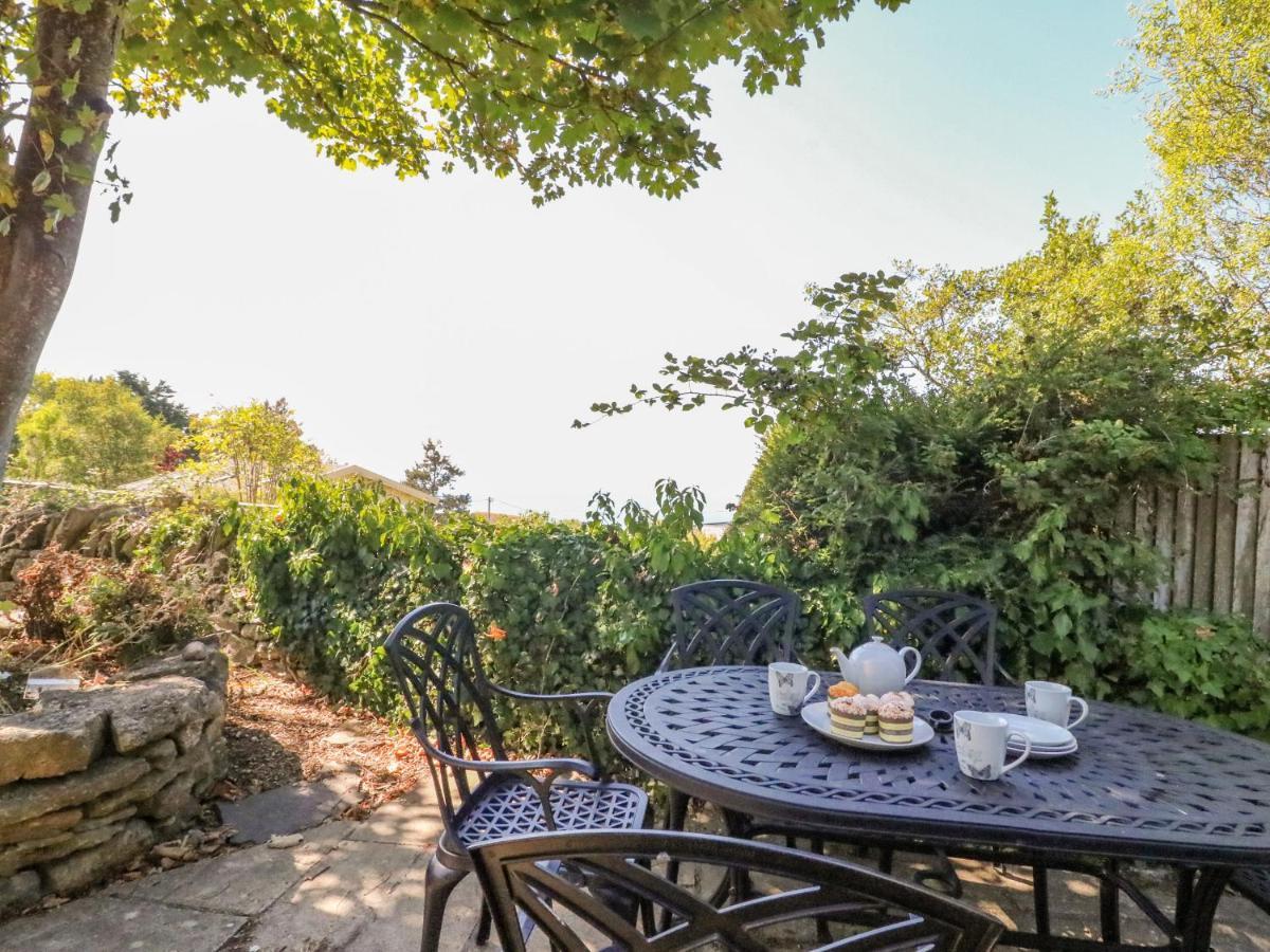 Mimosa Cottage Swyre Bagian luar foto